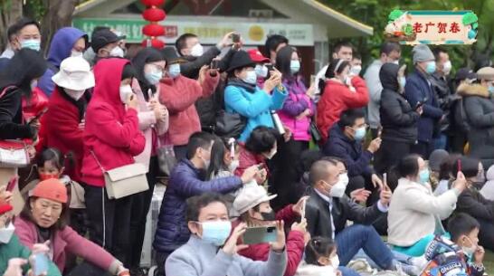 【老广贺春▪法语】Un concert du festival du printemps a tenu le public en haleine à Guangzhou.