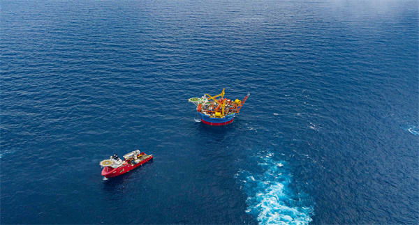 珠江口深水油田開發獲新突破　「海葵一號」完成海上安裝