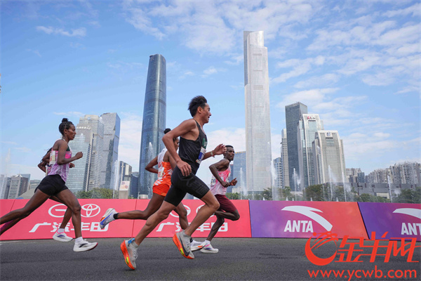 【大美广东】Enjoying the stunning landmark along the Guangzhou Marathon route!  打卡广州地标！广州马拉松沿途的好风光