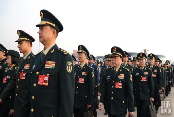 時政新聞眼丨再赴解放軍和武警部隊代表團，習近平對這件大事發出“動員令”