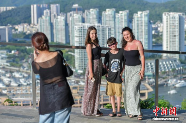 （经济观察）开放潮涌海南自贸港