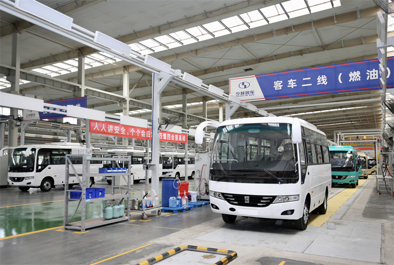 当海外华媒邂逅少林客车，“中巴王”全球化爆发式增长凭啥？