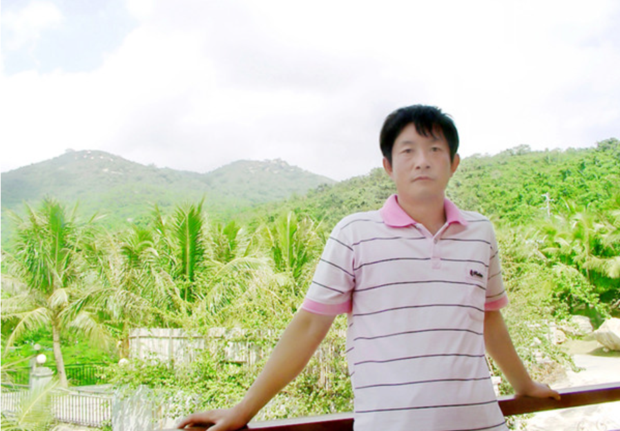 传奇作家薛庆西