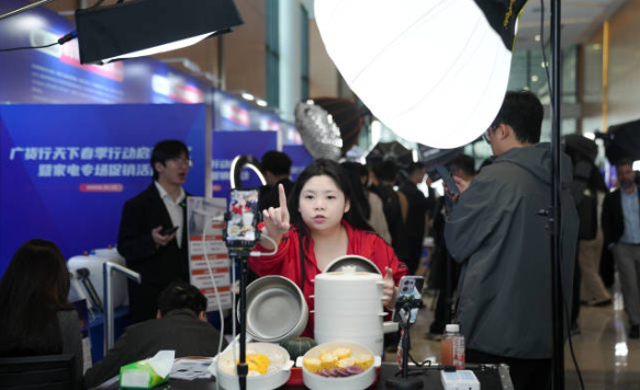 爆单连连！“广货行天下”春季行动首场火力全开