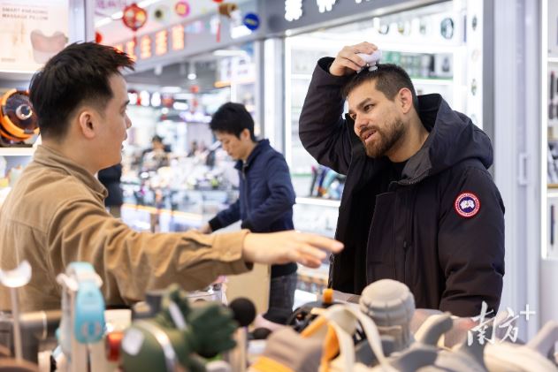 来中国必逛的“手信街”，我只服华强北｜洋客商带广货