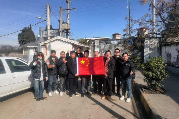 「不能落下一人」，470餘名伊朗華僑華人的戰火歸途