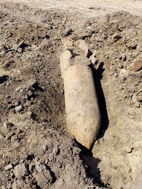 在罗马尼亚国道附近发现六枚二战时期航空炸弹