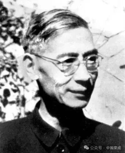 今天，是荣成籍的他116周年诞辰！  斯人已逝  精神长存