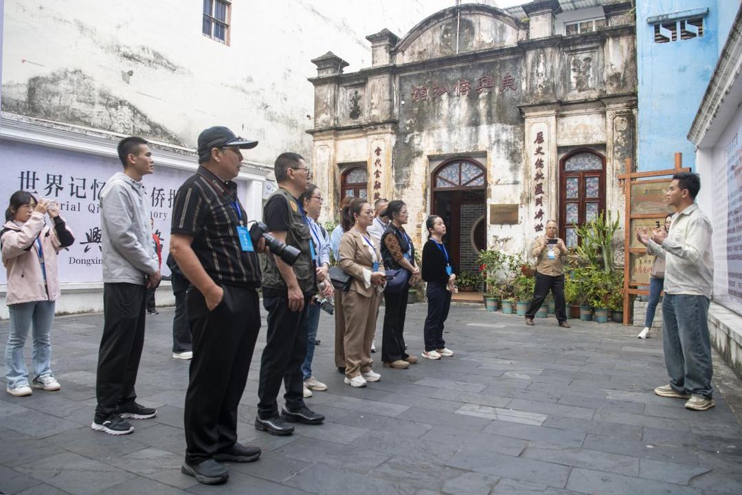  多国媒体探访广西东兴侨批馆 回溯抗战侨汇生命线中的家国情怀