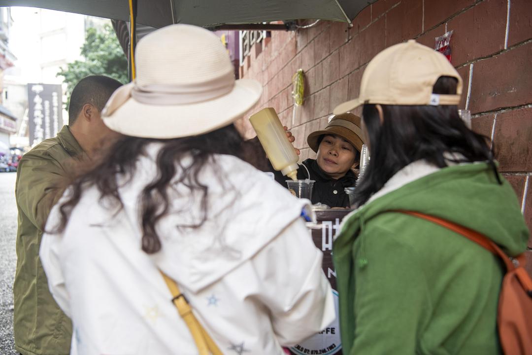 中越边城东兴塑新貌：烟火气中添“啡”凡滋味