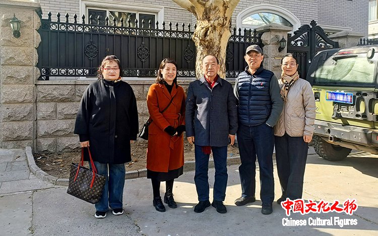 勤奋 智慧 韧忍 笃定——回顾我与张文新老师47年的深情厚谊