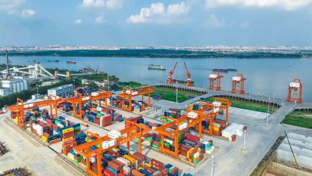 首个进境肉类、水果指定监管场地正式获批  江门实现进口生鲜“口岸直达”