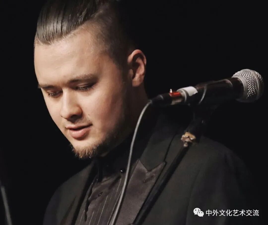 “世界因爱而生”全球春晚主持人安东尼Anton Khiao   乌克兰青年跨越中爱的国际文化交流