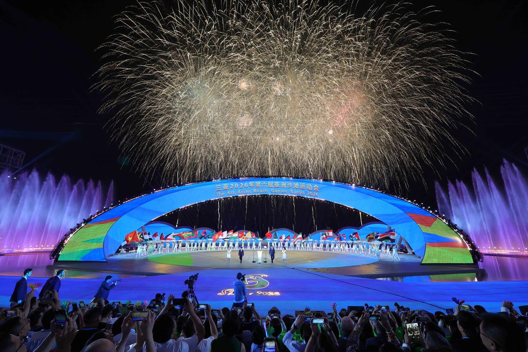 第六届亚洲沙滩运动会在海南三亚开幕
