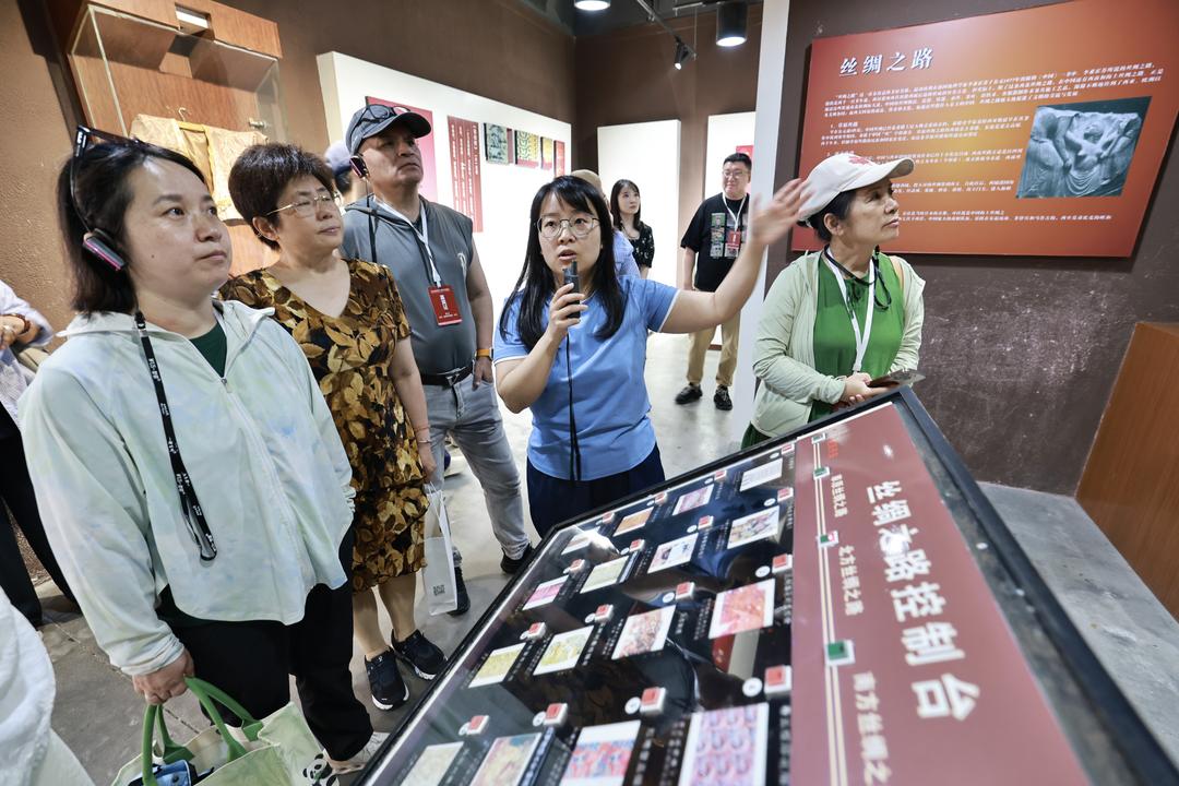 海外华文媒体走进成都新都 助力中华文化走向世界