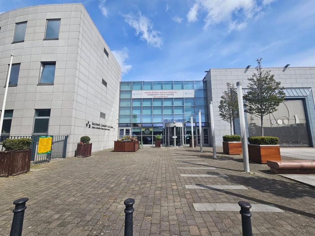 破冰·深耕·扎根：Ballyfermot Civic Centre 携手华社，打造“中国文化节”